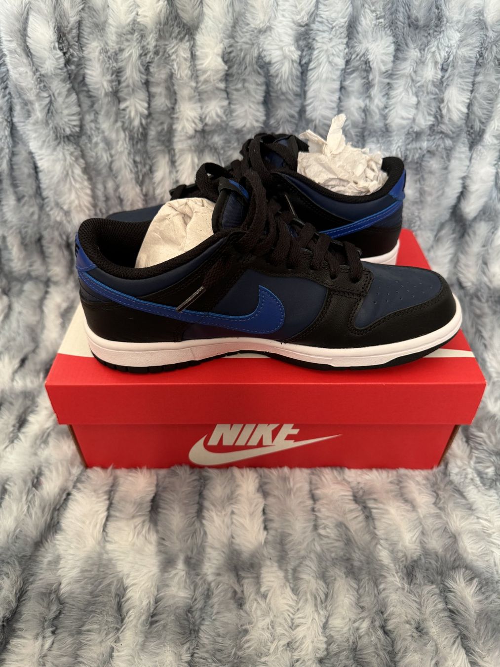 Scarpe da uomo: Nike Dunk Low Midnight Navy Grösse 39 – Nuovo (secondo la descrizione) da Kilchberg ZH venduto da Centipaide