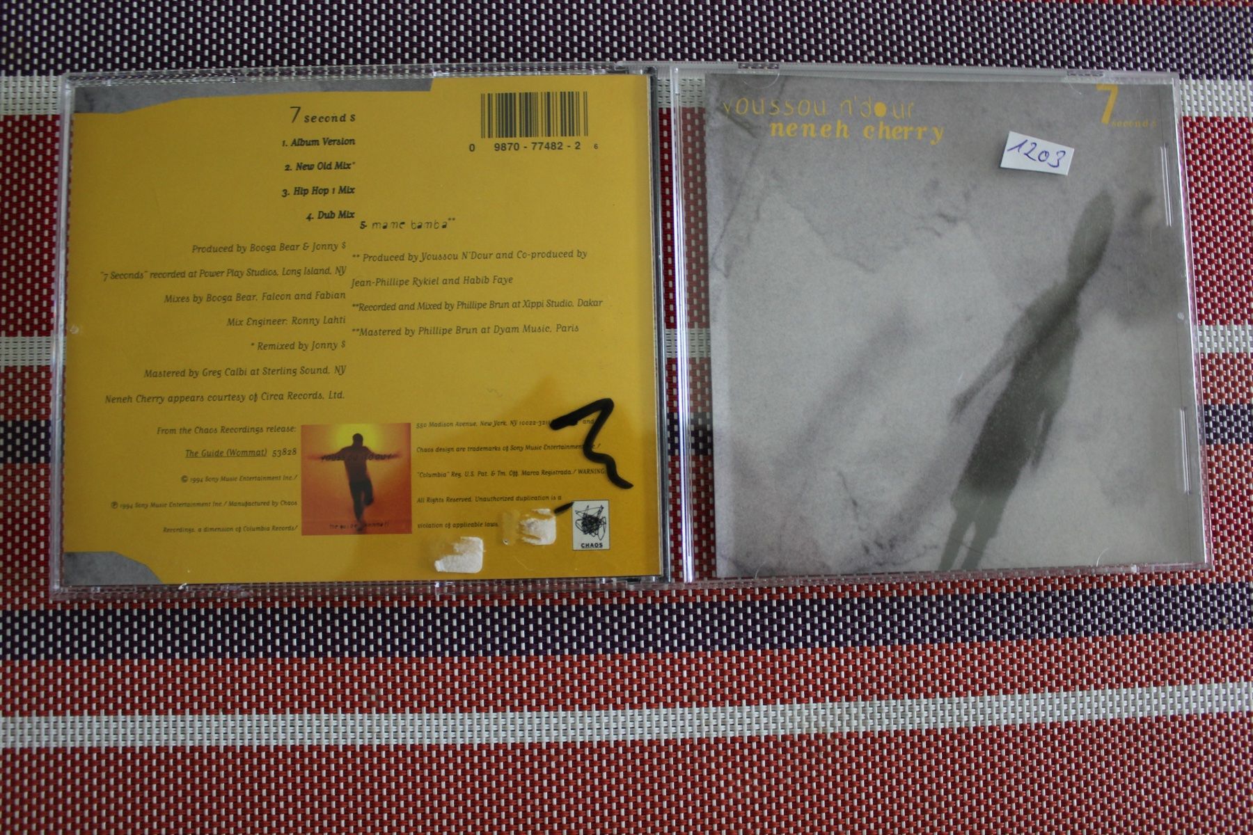 CD: YOUSSOU N'DOUR - 7 Seconds / Mame Bamba - CD - Single – Usato da Geroldswil venduto da CD-Verkauf-2022
