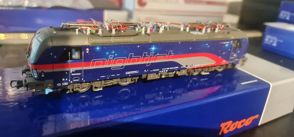 Roco 71679 ÖBB Nightjet Vectron DCC-Sound (Neu und originalverpackt) in ...