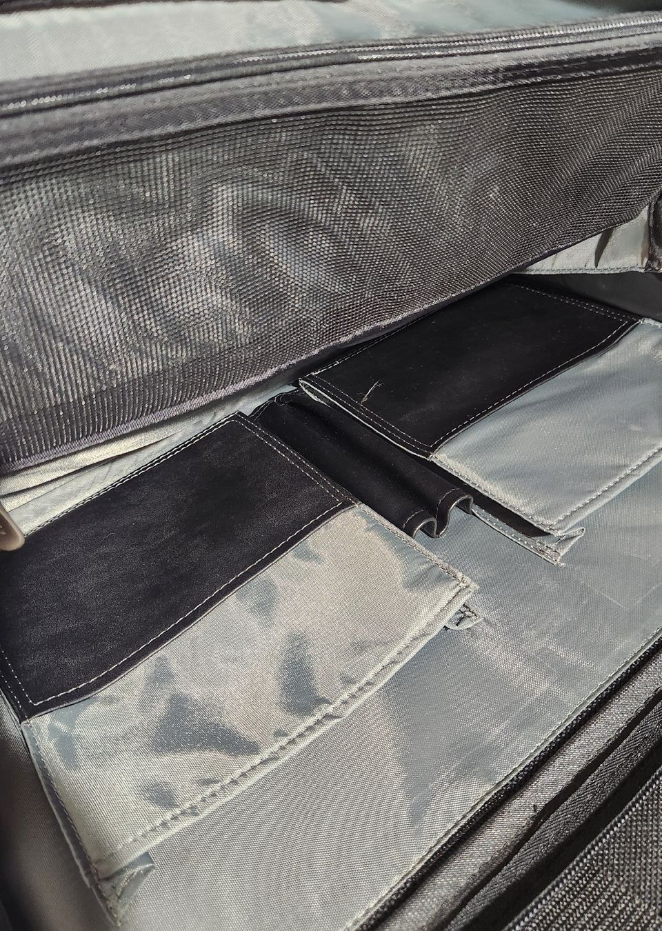 Dell Taschen: Mallette noire Dell pour ordinateur portable, plusieurs comp – Gebraucht aus Niedergösgen von Eva2410 4