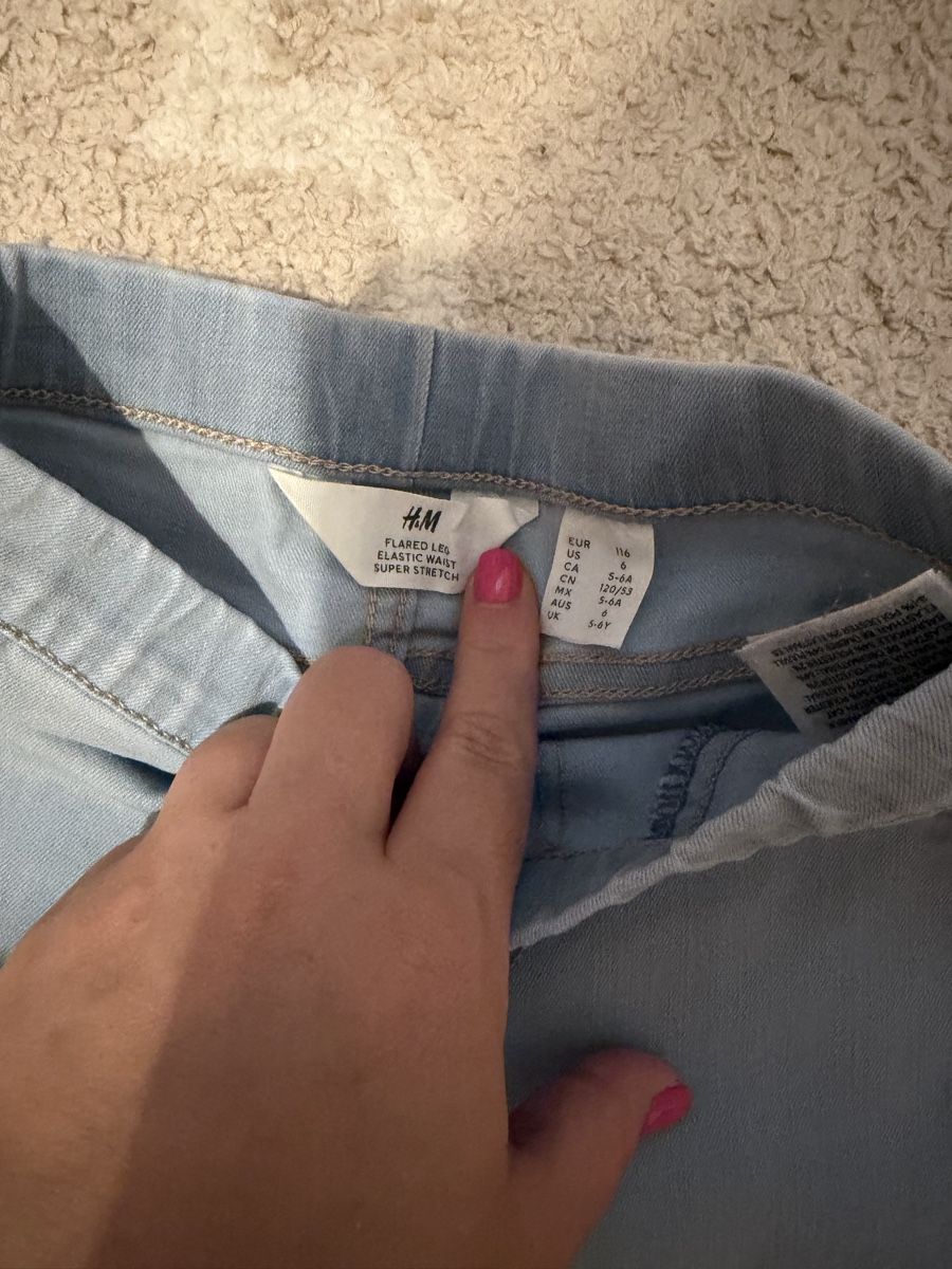 H&M Pantaloni: H&M Flared-Leg-Hose, Grösse 116 – Nuovo (secondo la descrizione) da Rotkreuz venduto da Bikiii87 1