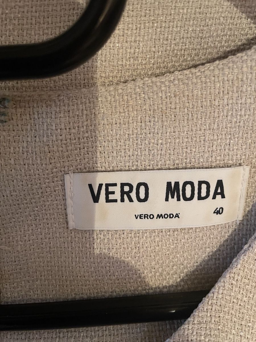 Vero Moda Vestiti: Robe Vero Moda beige élégante taille M – Usato da Montmollin venduto da alexrey 2