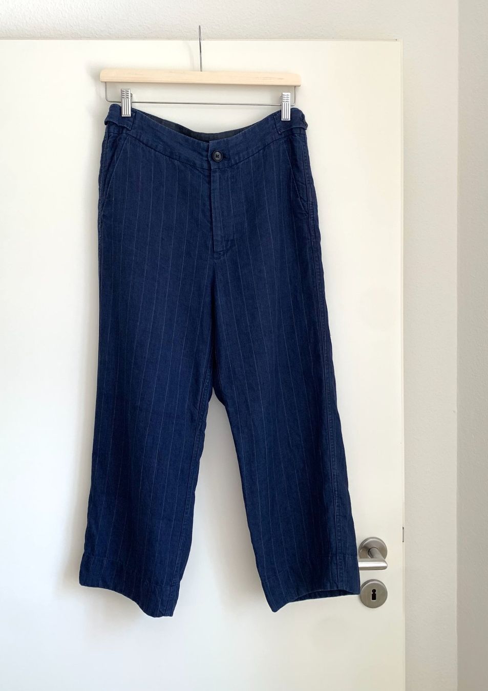 Pantaloni: Pas de Calais blue striped linen pants | s/m – Usato da Basel venduto da gladghost