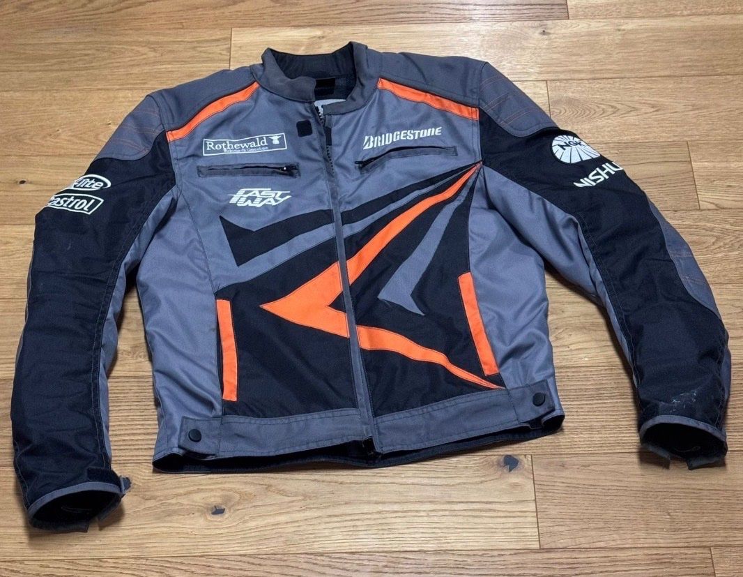 Jacken: Fastway Motorradjacke – Neu (gemäss Beschreibung) aus Wetzikon ZH von deb_8wcc