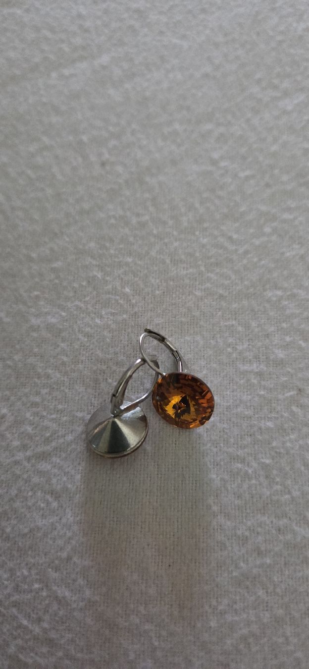 Boucles d'oreille: Mehrere Ohrringe – D'occasion à Widen par rachellanz 1