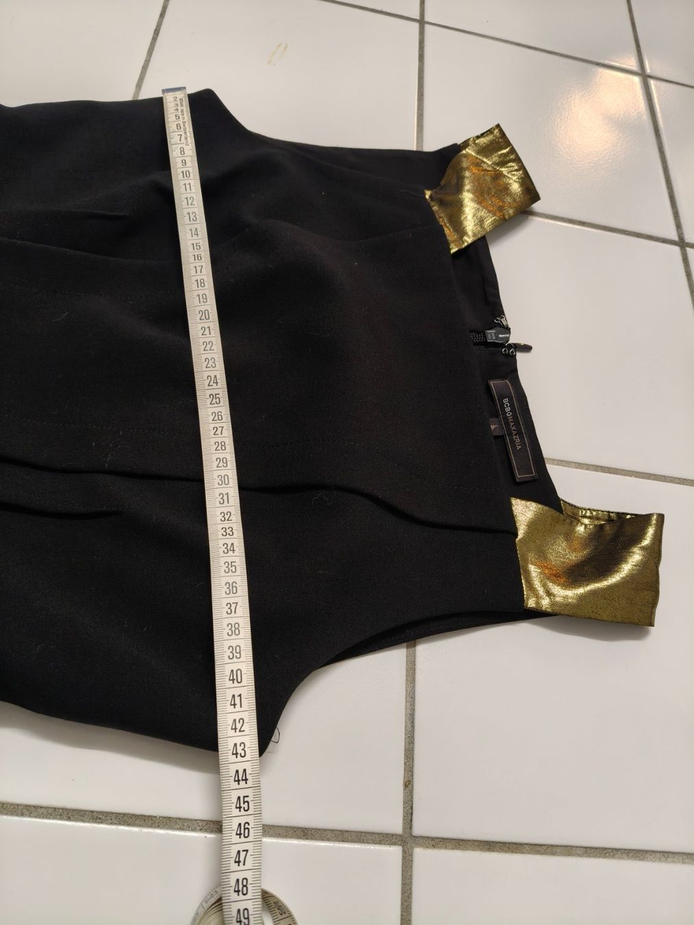 Vestiti: Robe Max Azria L – Usato da Chamoson venduto da Yuriyaa 6