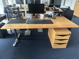 Professioneller elektrisch höhenverstellbarer Schreibtisch 