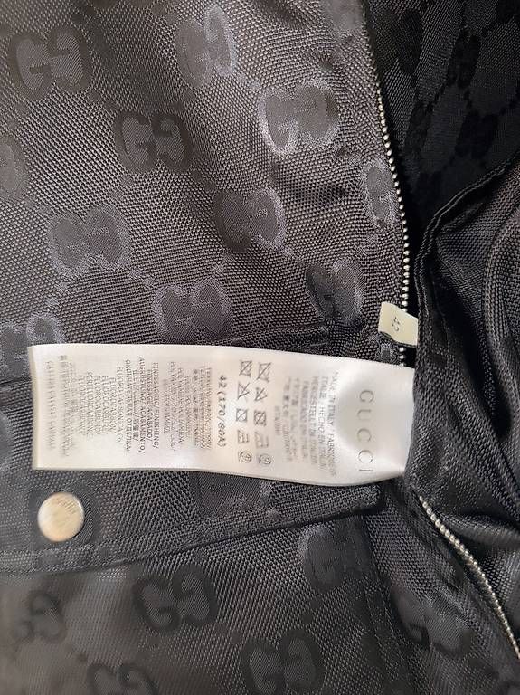 Gucci Giacche: Gucci Wind/regenjacke oblique – Usato da Wohlen AG venduto da Jet_86 2