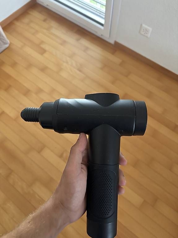 Dispositivi per massaggi: Massagepistole  – Nuovo e nell'imballaggio originale da Magglingen/Macolin venduto da kar_752n