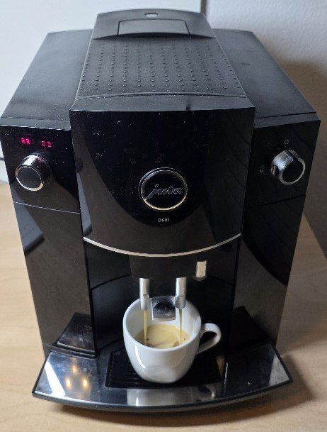 Jura Kaffeemaschinen & Espressomaschinen: Jura D601 – Gebraucht aus Zürich von mimi_zh 3