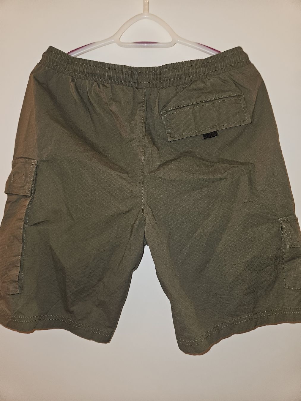 Pantaloni: Shorts cargo Denimo taille M kaki neuf – Nuovo (secondo la descrizione) da Delemont venduto da ricky9420 1
