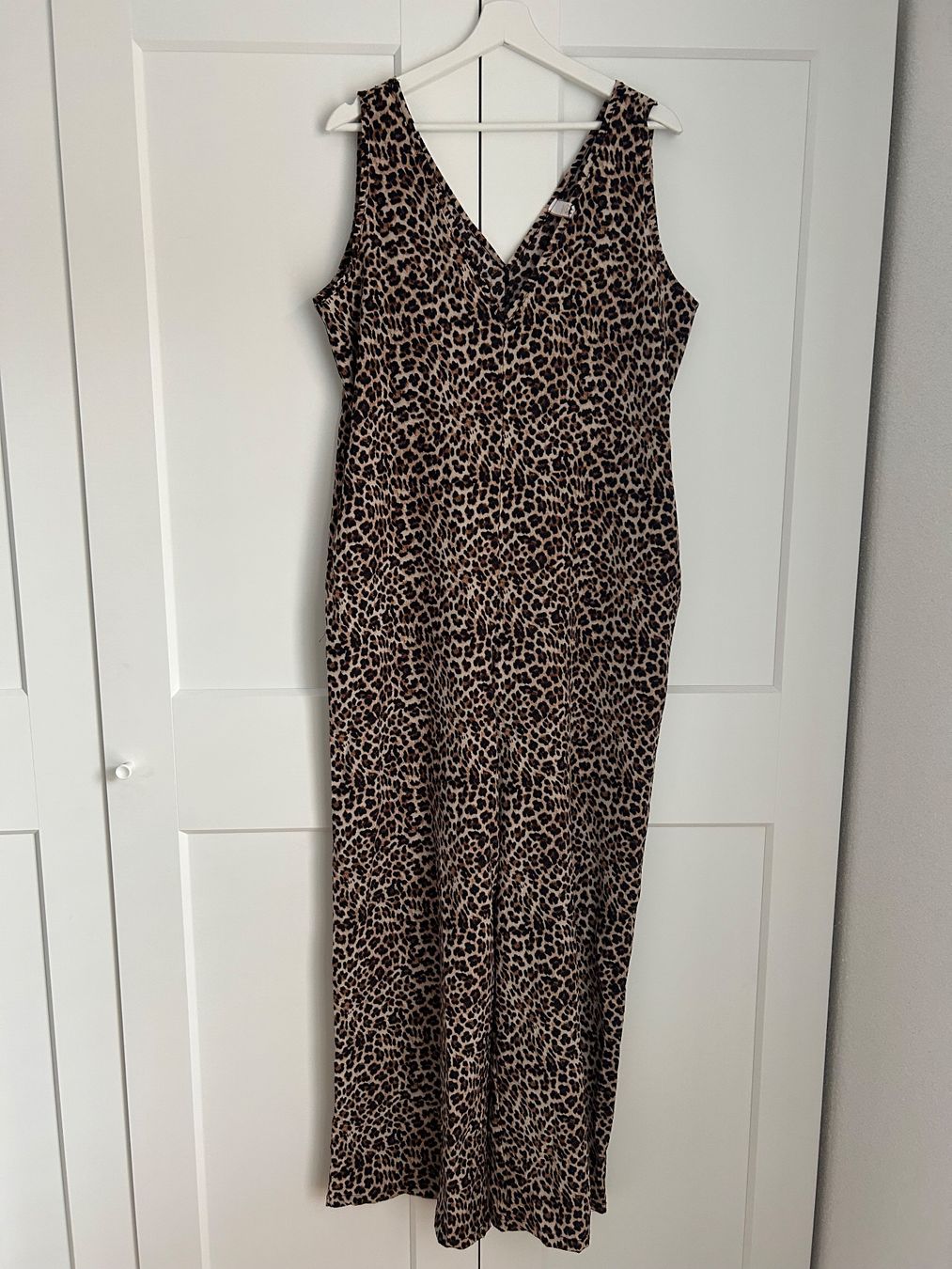 Tute: JUMPSUIT made in Italy - leopard print - one size – Usato da St. Gallen venduto da dec_2jy6 1