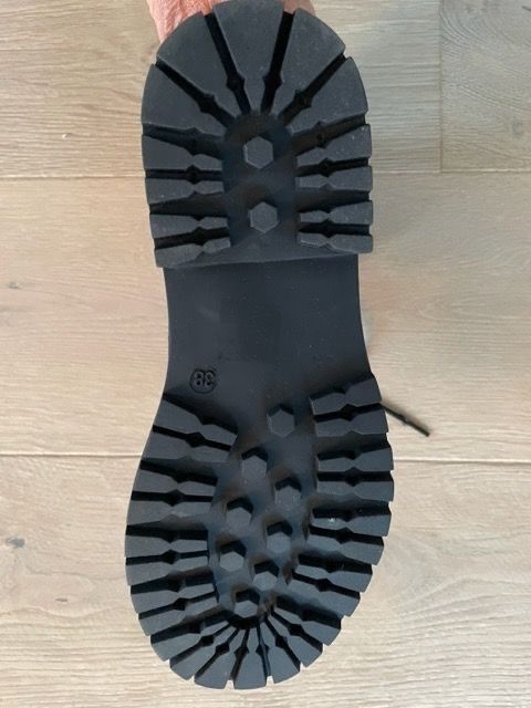 Scarpe da donna: Schwarze Stifeletten Gr. 38, neu – Nuovo (secondo la descrizione) da Zürich venduto da Carmen06 4