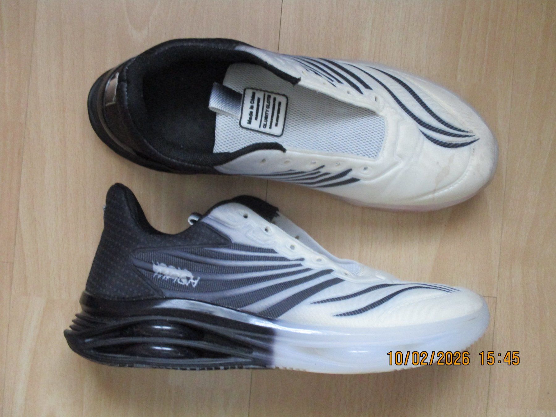 Scarpe da uomo: SPORTSCHUHE GR. 45 – Nuovo (secondo la descrizione) da Safenwil venduto da universum78