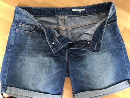 Damen Jeans Shorts Gr.M
