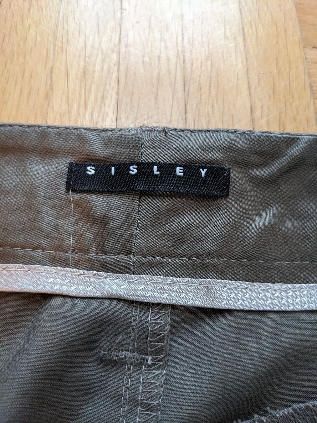Sisley Gonne: Sisley Bleistiftrock Gr. 40 – Nuovo e nell'imballaggio originale da Lengnau AG venduto da Nathi88 1