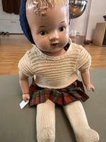 Antike Puppe mit Stoffkörper und Kleidung gebraucht