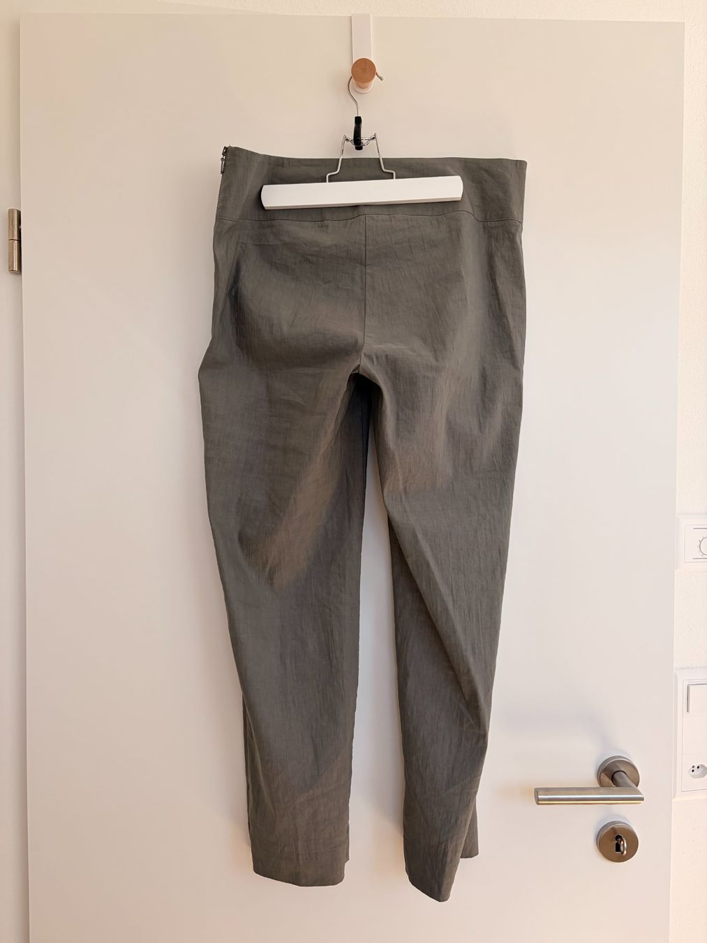 Sarah Pacini Hosen: Neue Leinenhose von Sarah Pacini – Neu (gemäss Beschreibung) aus Wettingen von .Caro 4
