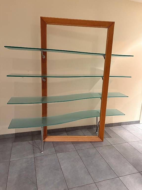 Scaffali: Designer Board - top Zustand – Usato da Sempach venduto da lug_c85g
