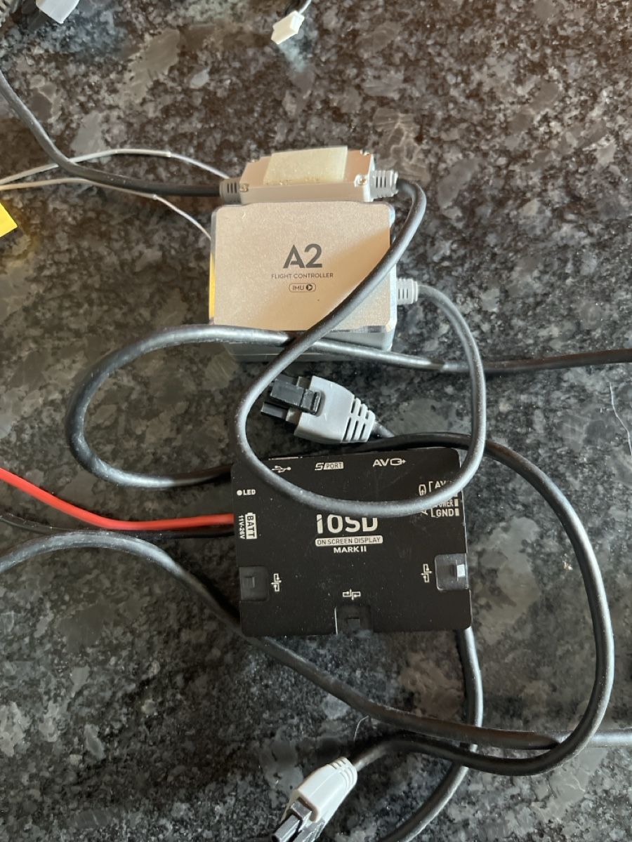 DJI RC Kits de montage: Dji A2 – D'occasion à Langwies par ann_n88c 2