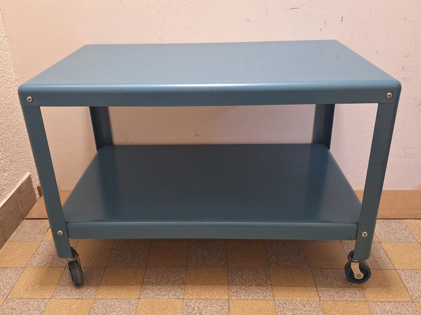 Möbel & Einrichtung: Rollwagen/ Rolltisch türkisblau , IKEA  PS2012 – Gebraucht aus Arlesheim von shopradl