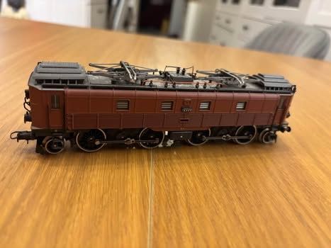 Roco Modellini di ferrovie: Locomotive ROCO – Usato da Orbe venduto da car_8grw