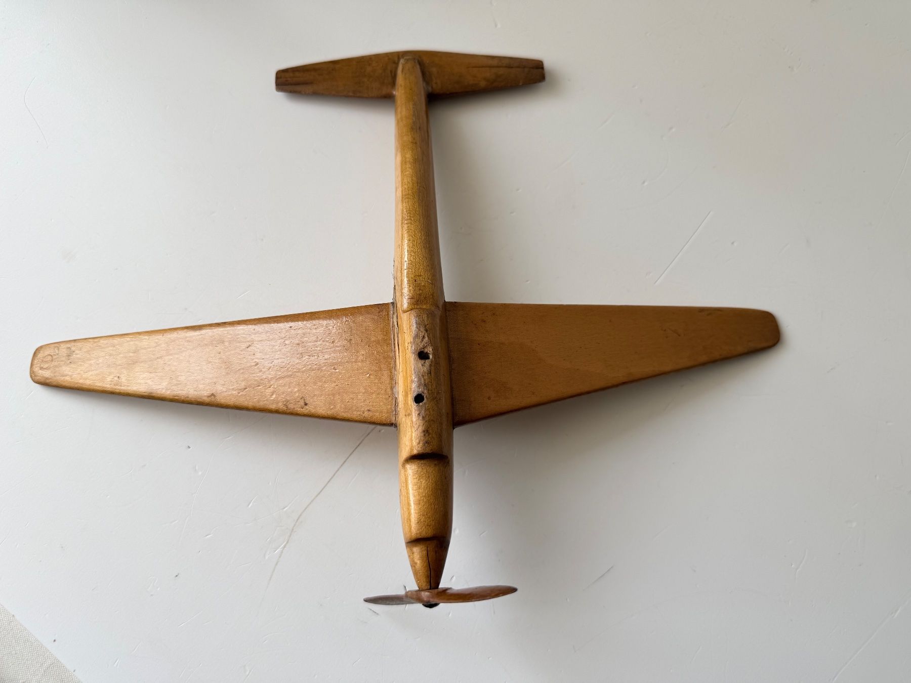 Kits de montage: Altes Flugzeugmodell aus Holz – D'occasion à Zwingen par moje1 2