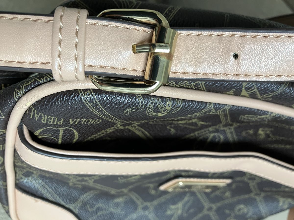 Taschen für Damen: Borsa a tracolla Giulia Pieralli – Gebraucht aus Lugano von jfo_7lsm 7