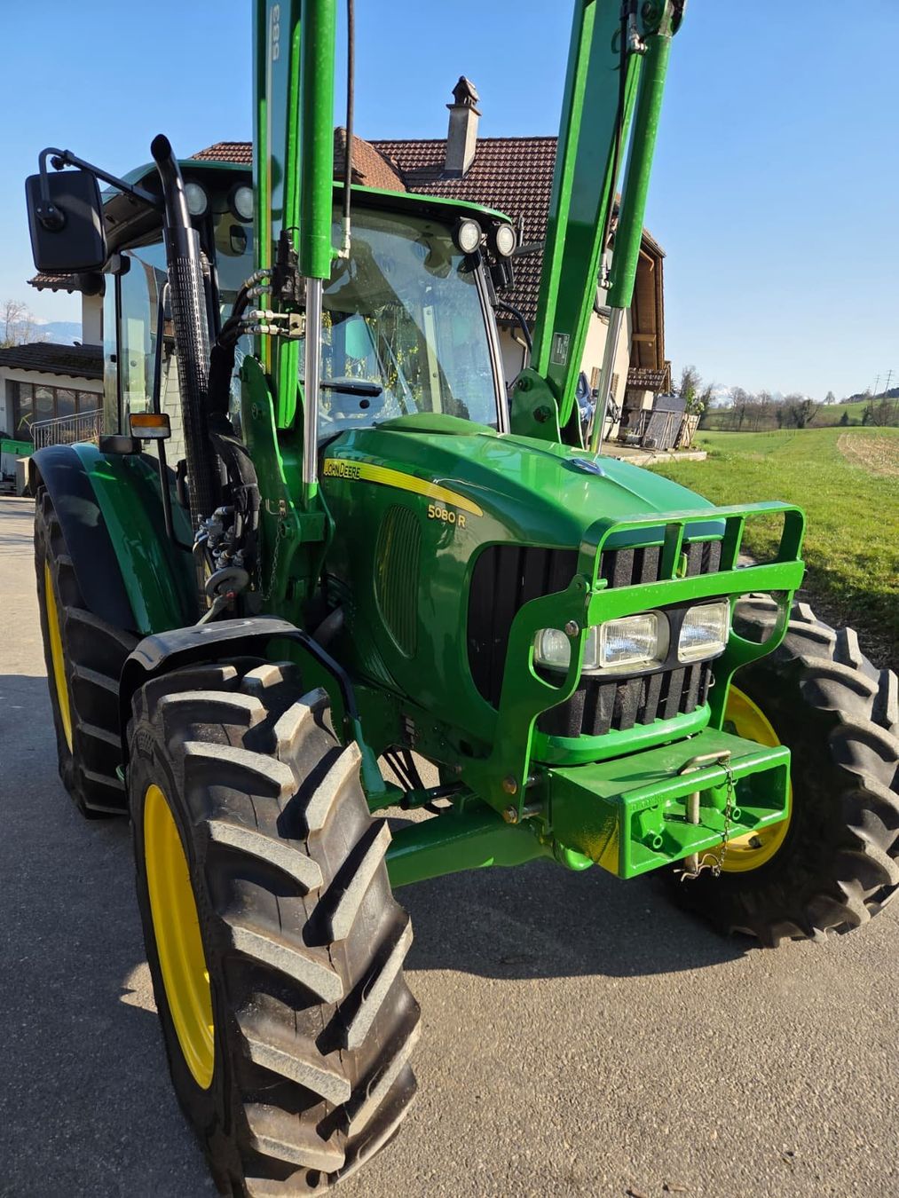 John Deere Trattori: John Deere 5080R mit Frontlader – Usato da Retschwil venduto da KATANA_02 1