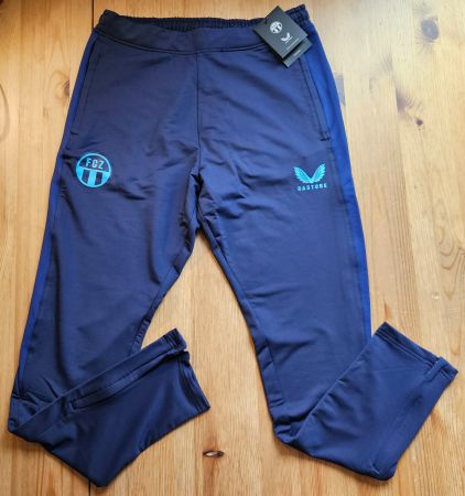 FC Zürich Trainerhosen NEU Castore Gr. M FCZ Fussball Züri