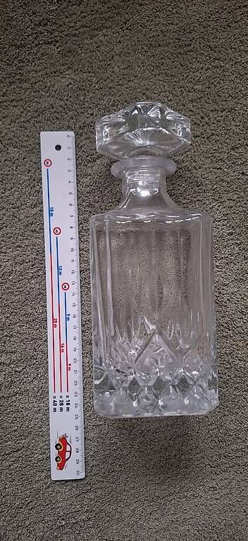 Caraffe: Carafe avec bouchon – Nuovo (secondo la descrizione) da La Chaux-de-Fonds venduto da kellina 1