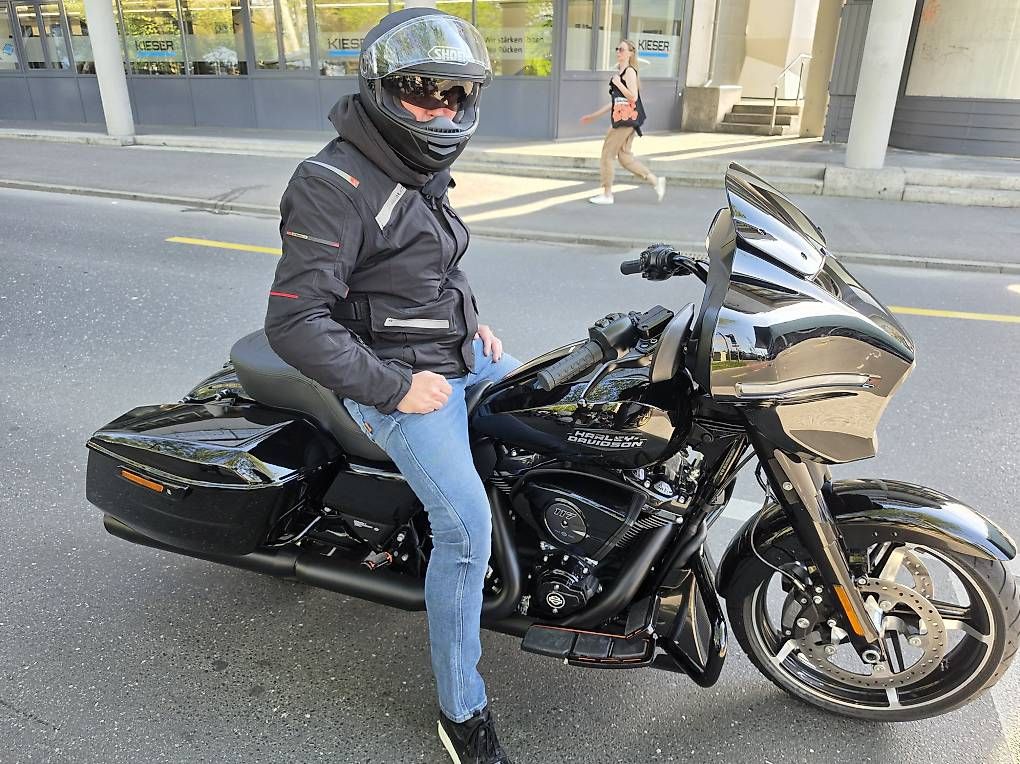 Giacche: Held Motorradjacke XXL mit Rückenprotektor – Usato da Zürich venduto da PH_ZH