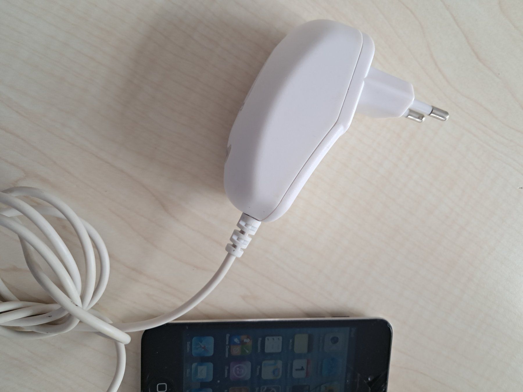 Apple Tragbarer Mediaplayer: Ipod 8gb – Gebraucht aus moutier von Dupont50 3