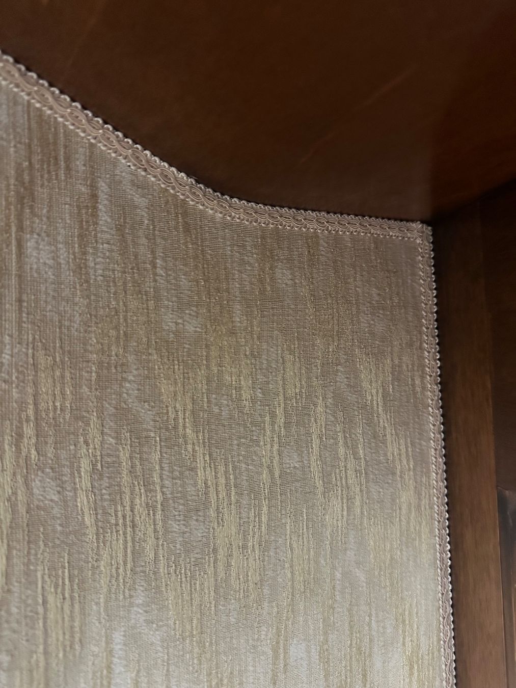 Vetrine: Vitrine, Buffetschrank, Holz – Usato da Schindellegi venduto da dan_vw5p 3
