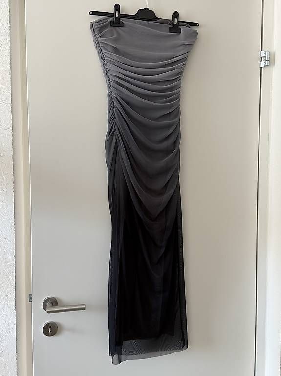 Zara Vestiti: Trägerloses Kleid Zara – Nuovo (secondo la descrizione) da Vaduz venduto da Christina_97 1