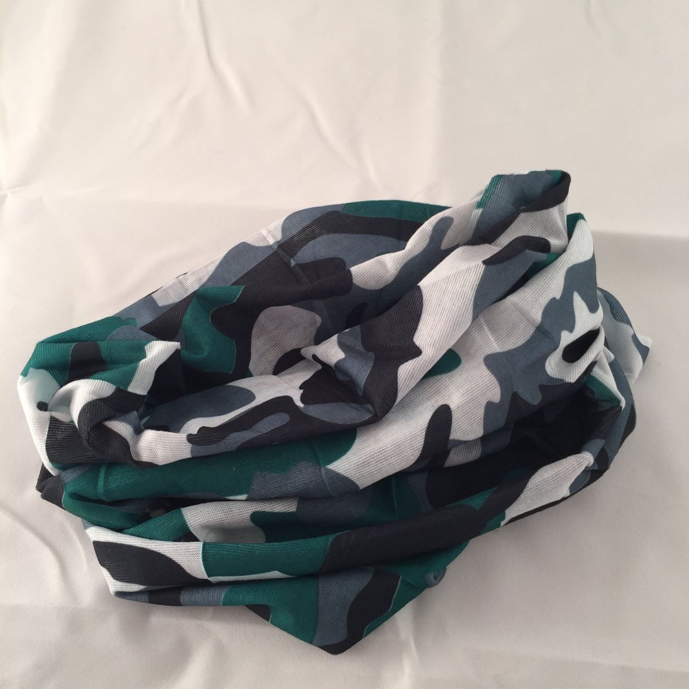 Foulard & Sciarpe: Schlauchtuch Bandana Halstuch – Nuovo e nell'imballaggio originale da St.Gallenkappel venduto da RocknSkull 4