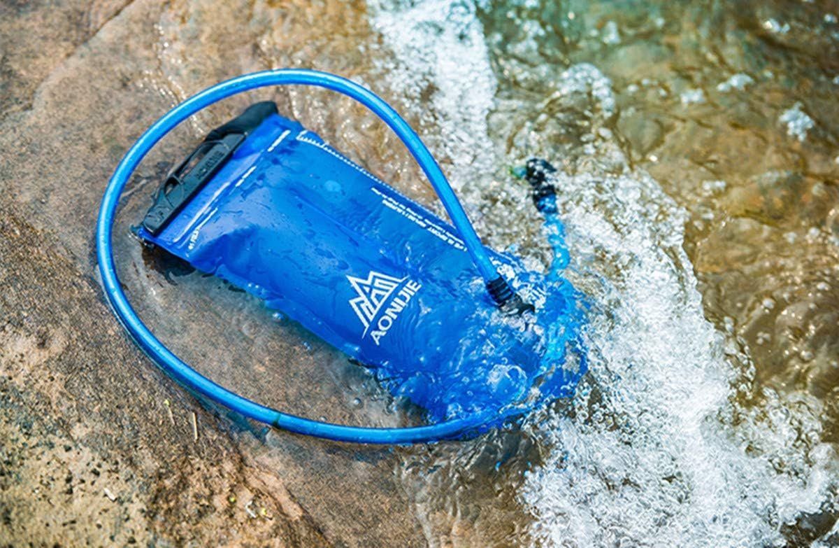 Altro in Alpinismo & Escursioni: Trinkbeutel mit Schlauch 2 Liter – Nuovo e nell'imballaggio originale da Châtelaine venduto da topshop.switzerland 6
