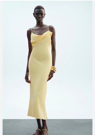 Zara Kleid