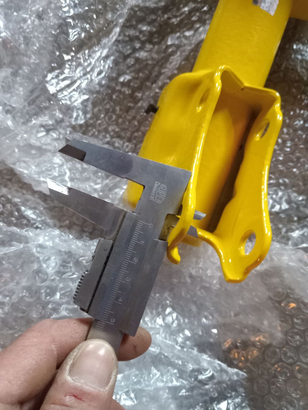 Audi Tutti pezzi di ricambio auto: Federbein Audi 80,90,coupe 8A0412034  8A0412033 set – Usato da Obergösgen venduto da typ_qb9v 1