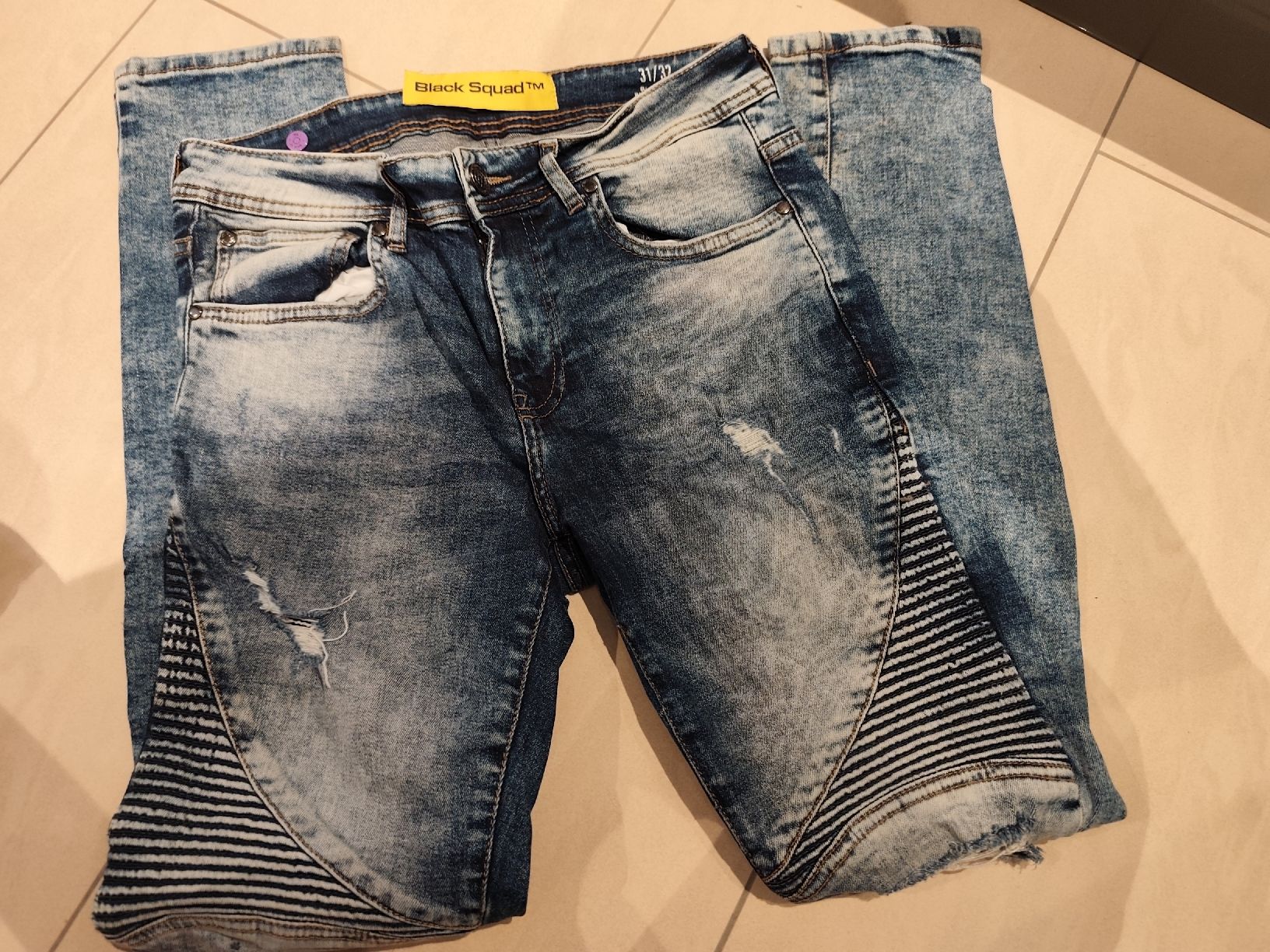 Pantaloni: Knabenjeans Gr. 32/33 – Usato da Muhen venduto da Jackyw