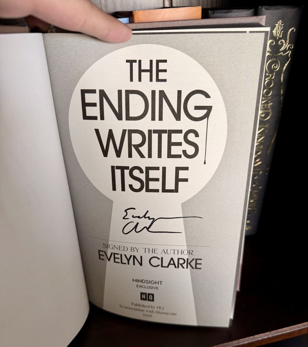 Libri: The Ending Writes Itself V.E. Schwab Illumicrate signed – Nuovo (secondo la descrizione) da Lausanne venduto da BookwormCH 1