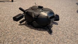 DJI FPV Goggles V2.
