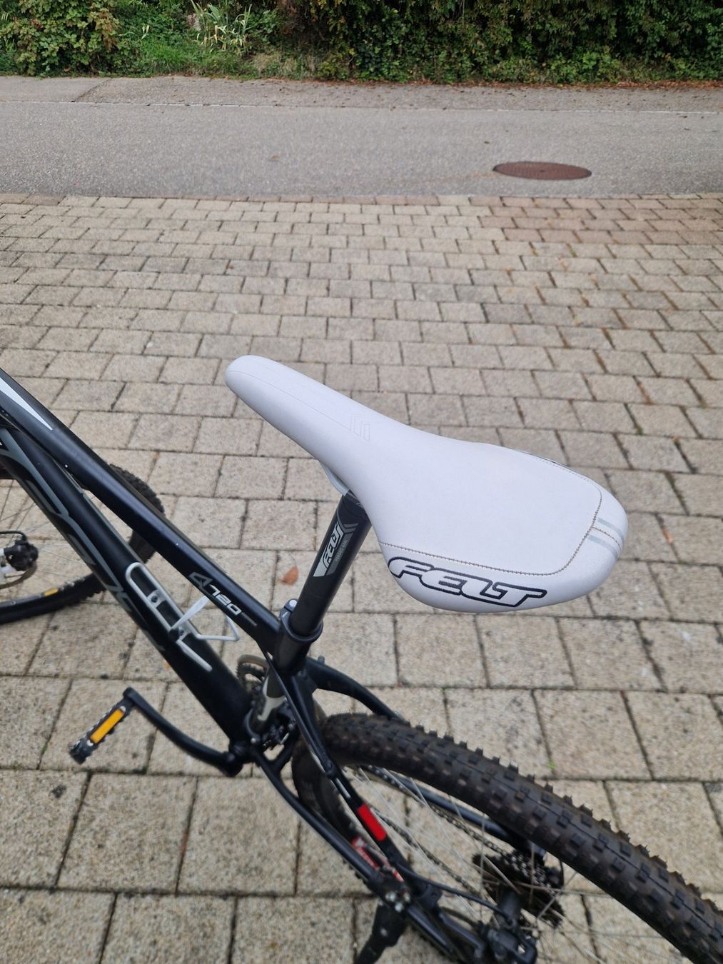 Felt Biciclette: Felt Q720 Mountain Bike – Usato da Zürich venduto da nirytl 5