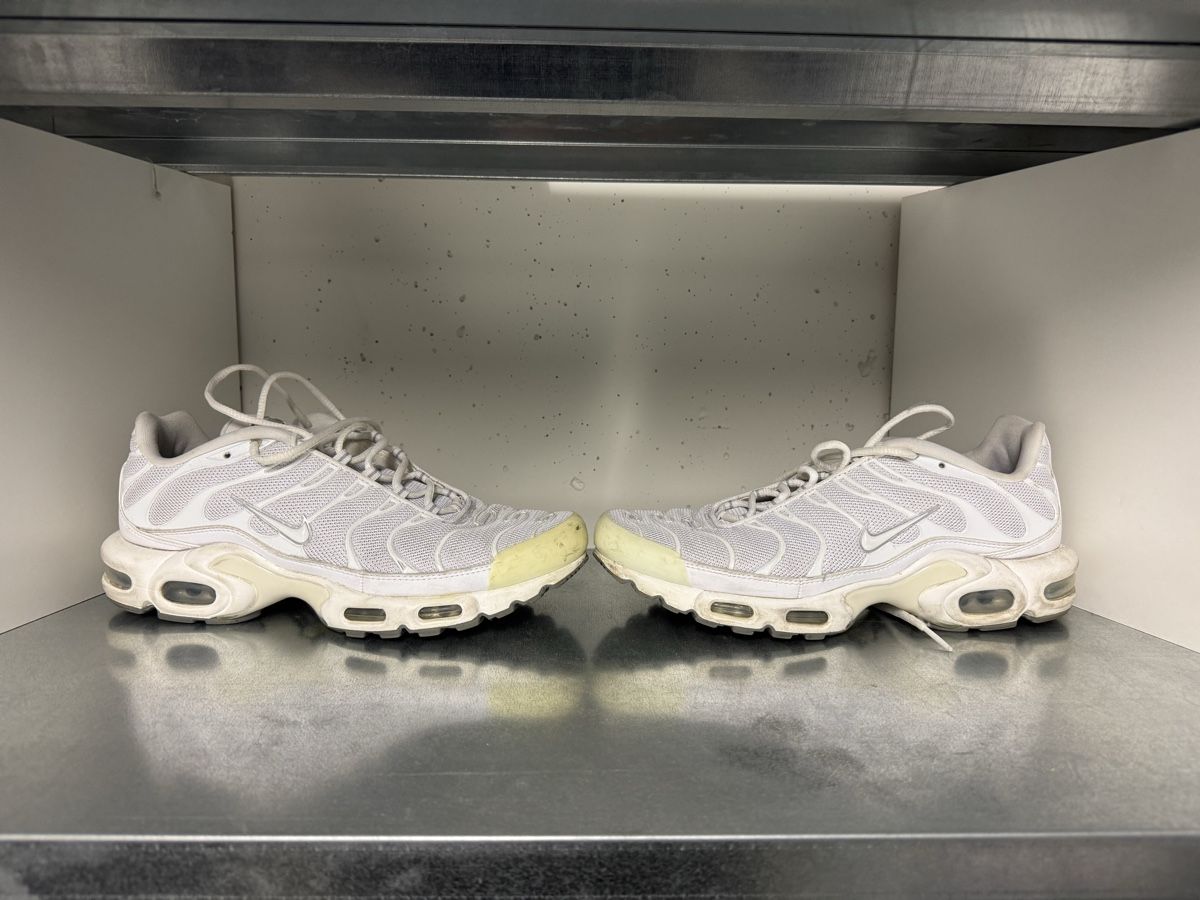 Chaussures hommes: Nike Air Max Plus Gr. 44 – D'occasion à Therwil par lor_c5rf 1