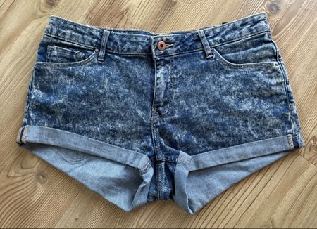 3 Kurze Hosen aus Jeans, Gr. 42