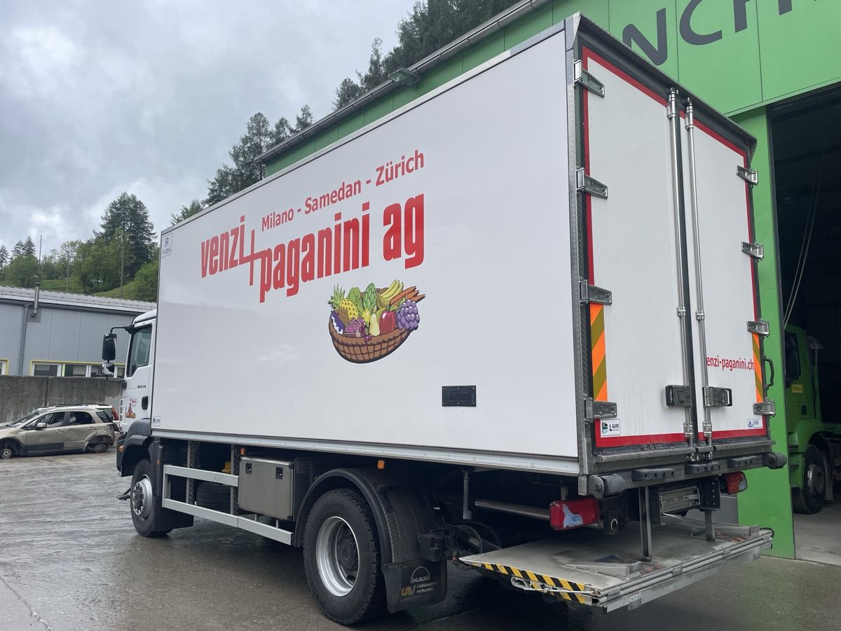 Man Lastwagen: MAN TGM 18-340 4x4 4x4 4x4 – Gebraucht aus Poschiavo von kuks01 3