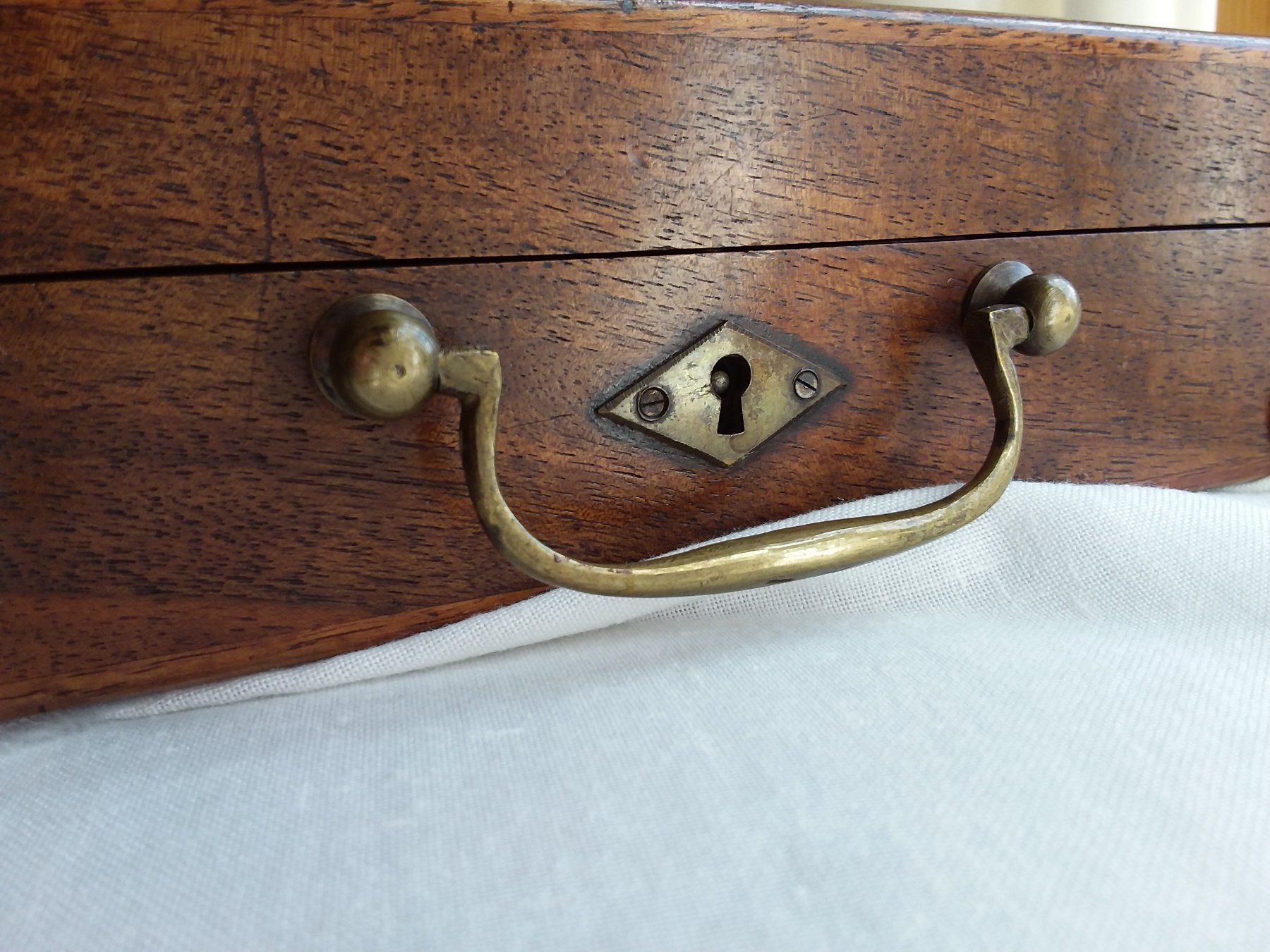 Valigie: Antike Handmade Mahagony Box England, ca 1880 – Usato da Zürich venduto da SciTec 1
