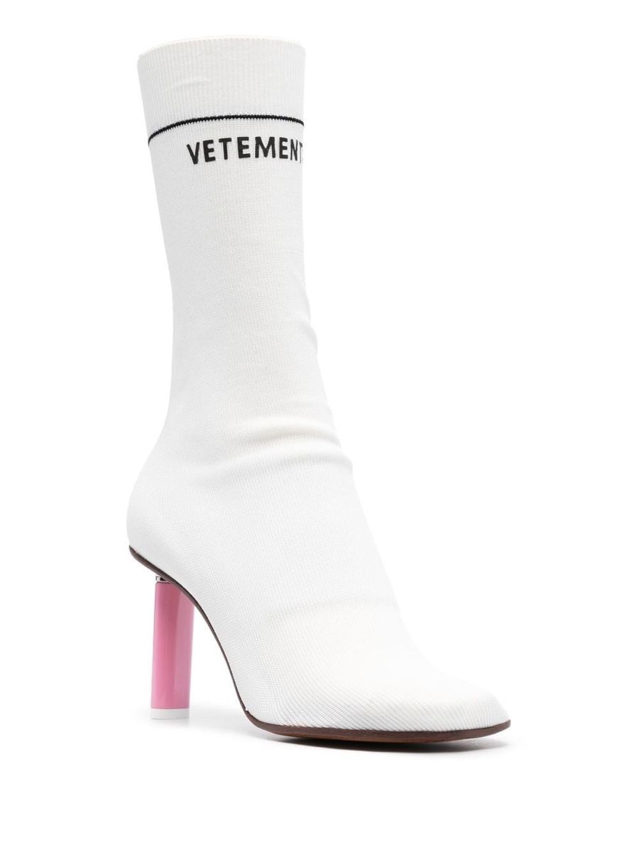 Scarpe da donna: VETEMENTS Sock-Boots mit Absatz Zigarette – Nuovo (secondo la descrizione) da Langnau am Albis venduto da Nataliehershlag