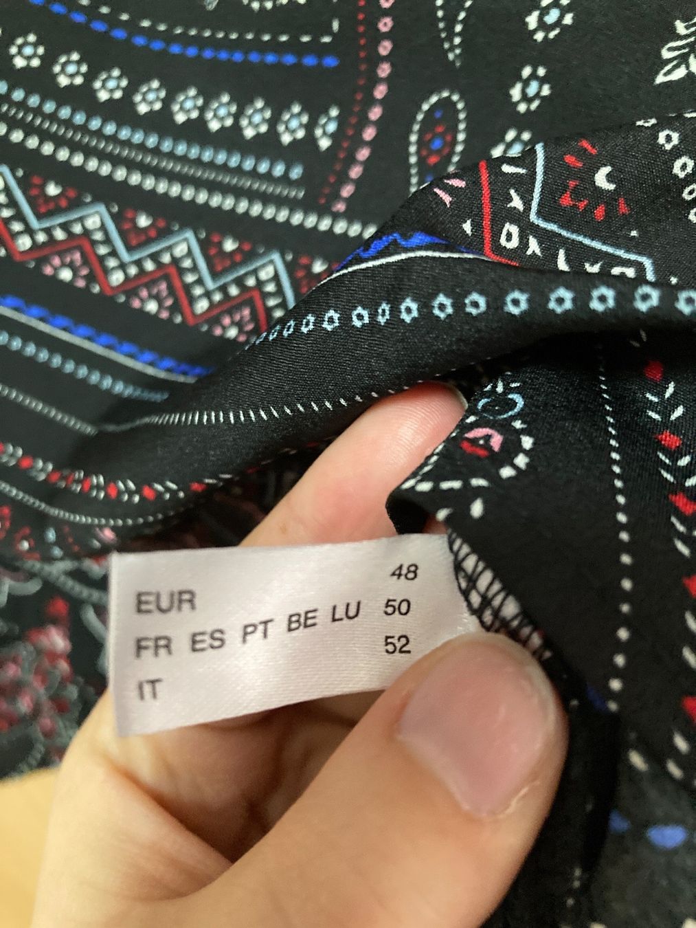 Camicette: Luftig leichte Gemusterte Bluse Gr. XXL – Nuovo (secondo la descrizione) da Thun venduto da Vans_98 2