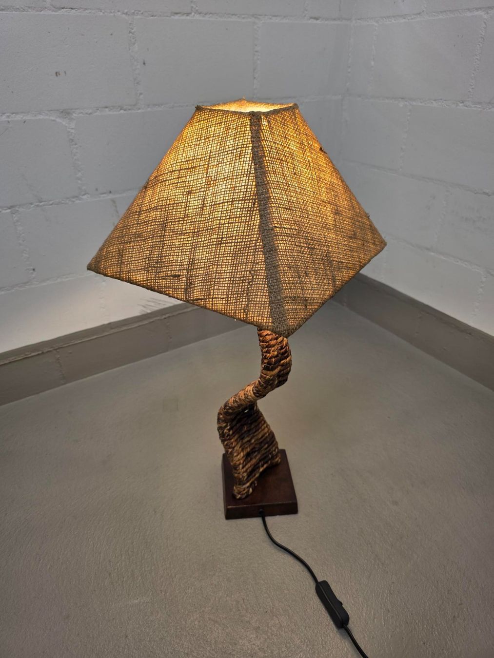 Lampade: Nachttischlampe im Afrika-Design – Usato da Berikon venduto da aggi1966 1